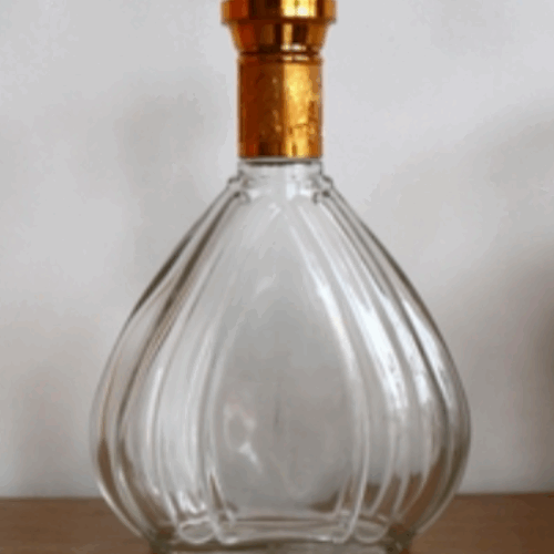 Chai thủy tinh đựng rượu 500 ml tam giác